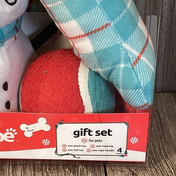 Pet Shoppe Gift Set For Pets 4-Piece Christmas Snowman - Picture 2 of 8
